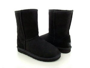 еще одна пара сапожек UGG =))