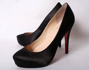 Черные туфли