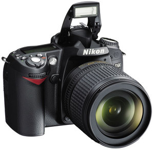 Nikon D90 AF-S DX 18-105mm VR