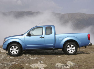 nissan navara