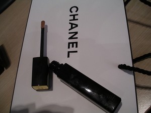 Chanel Rouge allure extrait de gloss