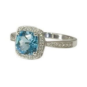 sky blue topaz ring