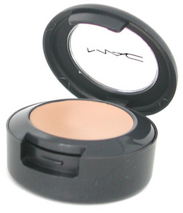 MAC Studio Finish Concealer SPF35 - NC30