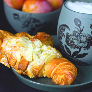 almond croissant