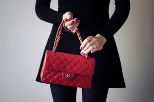 Chanel 2.55 red