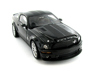 2010 FORD SHELBY MUSTANG GT500 RED 1:18 MODEL CAR