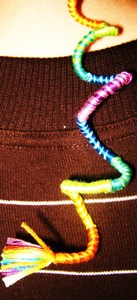 Растачку на пейсы на затылке