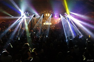 Сходить в клуб Рай,Театро,Лондон