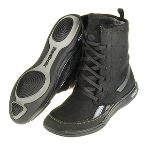 хочу кроссовки