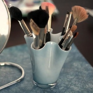 find a place for brushes