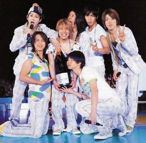 Kanjani8 "E! Honma!? Bikkuri!! Tour 2007" Micchaku Document Shashinshu