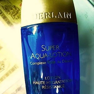 guerlain super aqua lotion