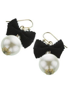 Cute Bow & Pearl Short Drop Earring