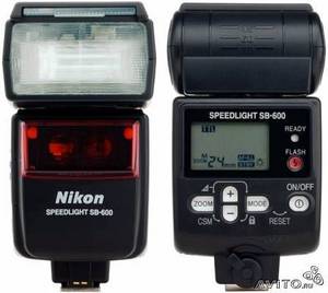 Фотовспышка Nikon Speedlight SB-600