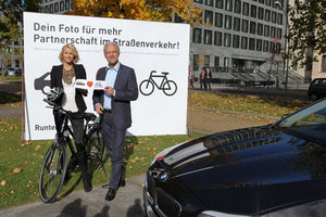 Runter vom Gas gewinnen.