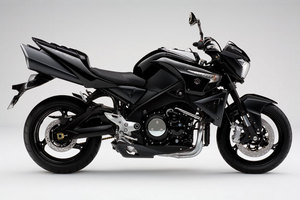 SUZUKI GSX1300BK B-King