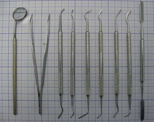 Стоматологический набор инструментов