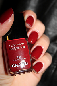 Лак Chanel Rouge Fatal