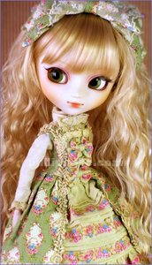 Pullip Tiphona