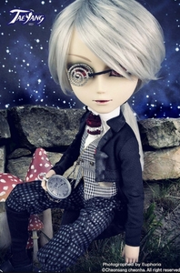 Taeyang Lunatic White Rabbit