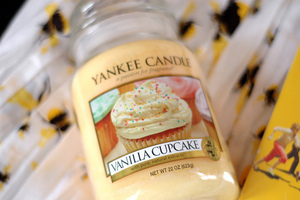 Yankee Candle Vanilla Cupcake