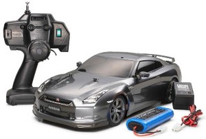 Радиомодель Nissan GT-R