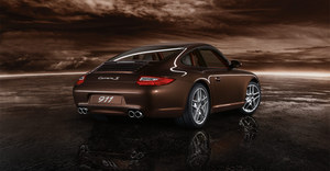 911