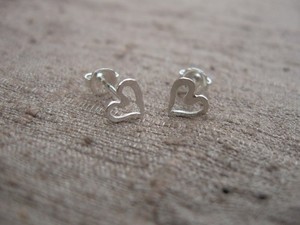 heart studs