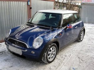 Машина mini cooper