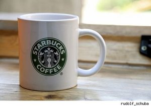 большая кружка Starbucks