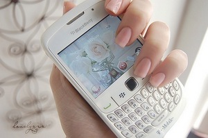 телефон Blackberry Bold 9700