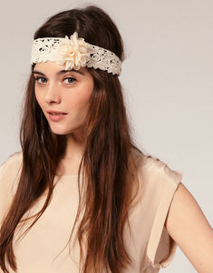 Головная повязка Lipsy Flower Crochet Head Band