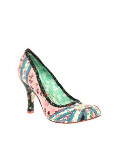 Что-нибудь из коллекции Irregular Choice