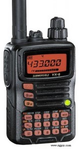 Yaesu VX-6R