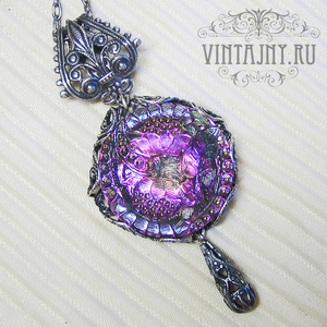 Сиреневый кулон