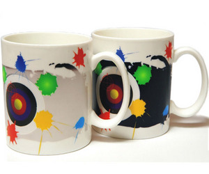 Express Butik | Кружка-хамелеон Paintball в подарочном боксе для тех, кто в поиске новых оригинальных и необычных подарков любим