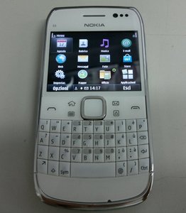 NOKIA E6