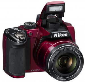 Nikon Coolpix P500 или Canon 450D или еще что-нить в таком духе хорошее