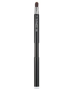 кисть MAC n318 RETRACTABLE LIP BRUSH