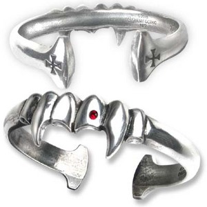 Vamp Bangle