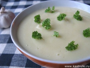 Картофельно-чесночный суп-пюре