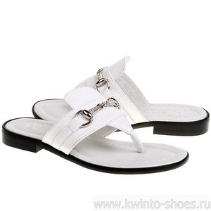 Шлепанцы белые