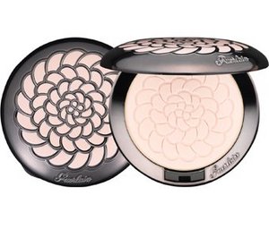 Guerlain Meteorite Compact Illuminating & Mattifying Pressed Powder