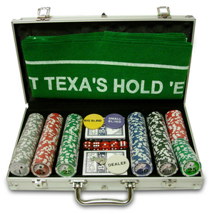 Набор для игры в покер (на данном сайте, например, 300 фишек с номиналом)