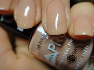 Лак для ногтей  Rimmel Lycra PRO № 362