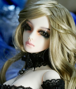 Model Doll - Black Candy Ipsae (Gold) Special Edition - LE 10