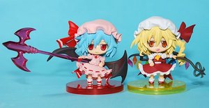 Toho Super Deformed Series #03 - Remilia Scarlet + Flandre Scarlet