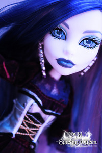 Monster High Spectra Vondergeist Doll With Pet Ferret And Rhuen