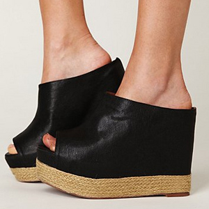 Kelsey Mule Wedge