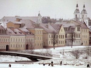 Новогодние праздники подальше от Москвы!